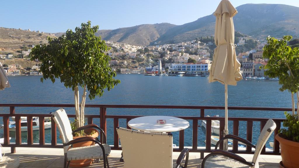 Apartamento Odyssia Symi Exterior foto