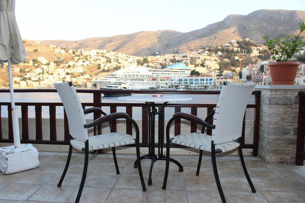 Apartamento Odyssia Symi Exterior foto