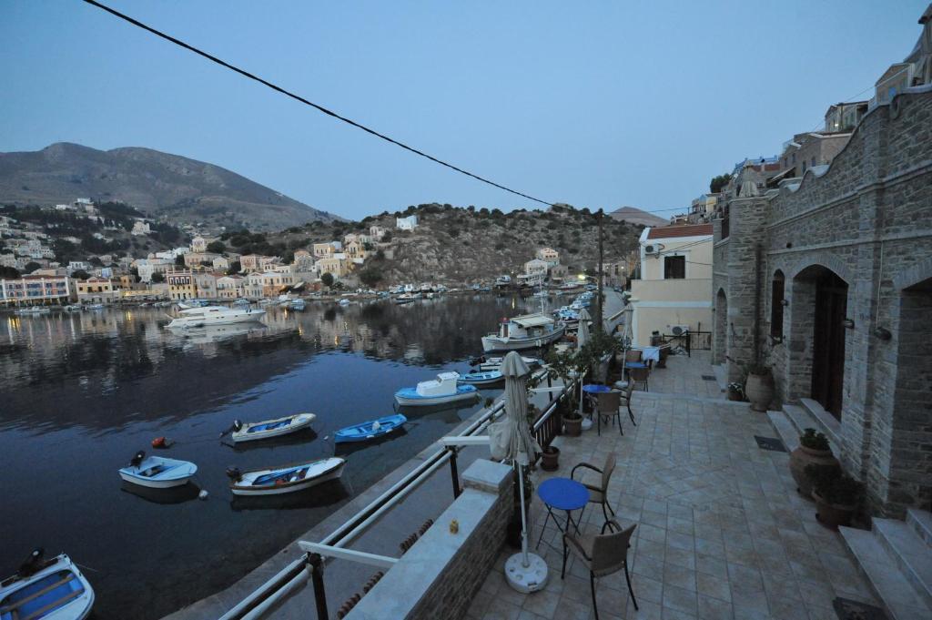 Apartamento Odyssia Symi Exterior foto