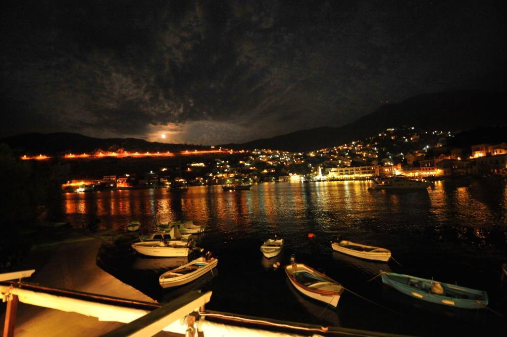 Apartamento Odyssia Symi Exterior foto
